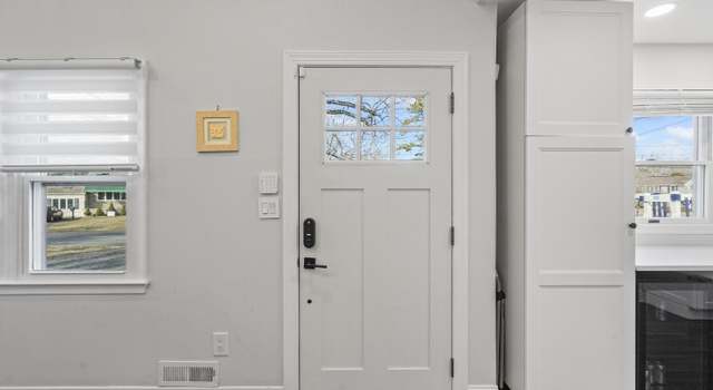 Photo of 37 Arno St, Oakhurst, NJ 07755