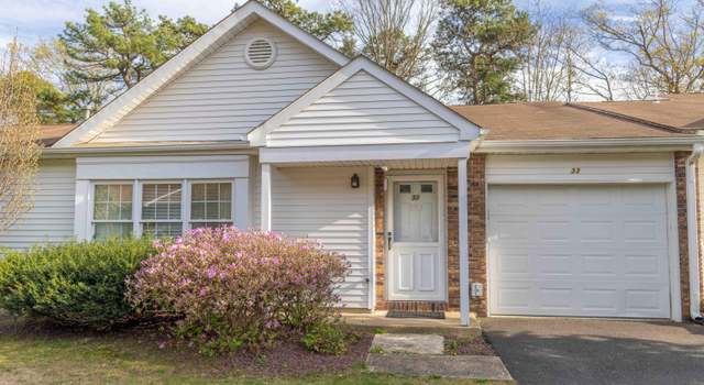 Photo of 33 Nicole Ct, Lakewood, NJ 08701