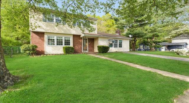 Photo of 81 Merlin Dr, Lakewood, NJ 08701