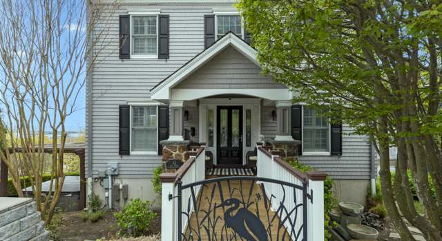 Photo of 12 Bay St, Highlands, NJ 07732