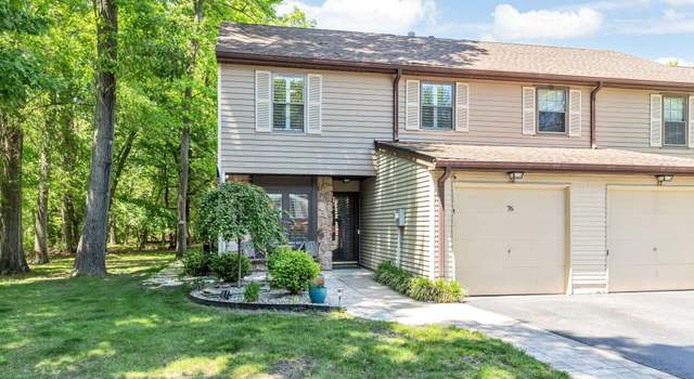 Photo of 76 Horseshoe Ct, Oceanport, NJ 07757