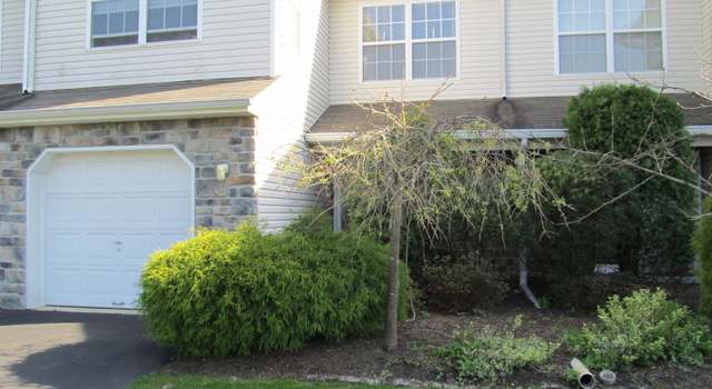 Photo of 3 Saratoga Ct, Tinton Falls, NJ 07753