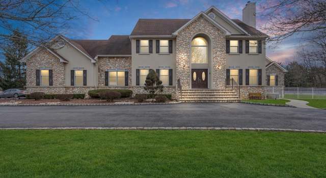 Photo of 168 Pleasant Valley Rd, Morganville, NJ 07751