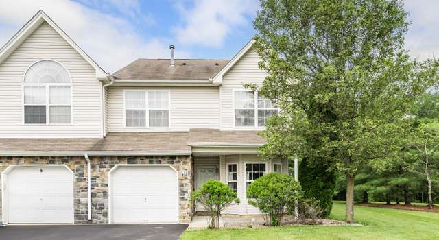 Photo of 1 Maywood Run, Tinton Falls, NJ 07753