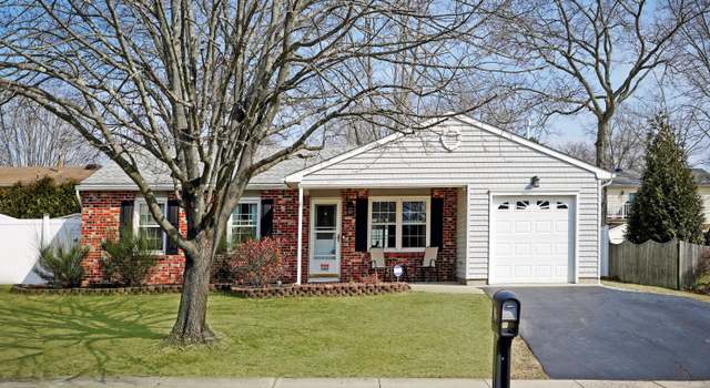 Photo of 31 Cherry Ln, Howell, NJ 07731