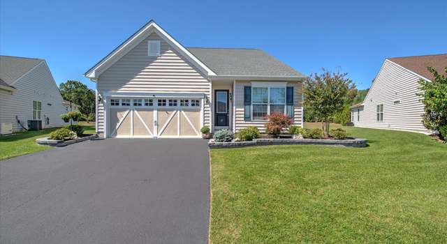 Photo of 12 Banquet Ct, Howell, NJ 07731