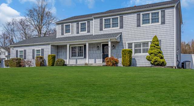 Photo of 6 Kenneth Dr, Ocean Twp, NJ 07712