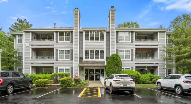Photo of 102 Raintree Ct #102, Helmetta, NJ 08828