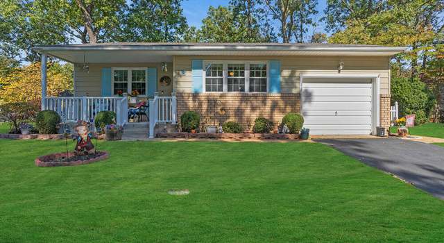 Photo of 8 Wisconsin Ln, Whiting, NJ 08759
