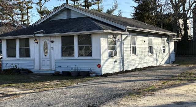 Photo of 444 Capstan Ave, Beachwood, NJ 08722