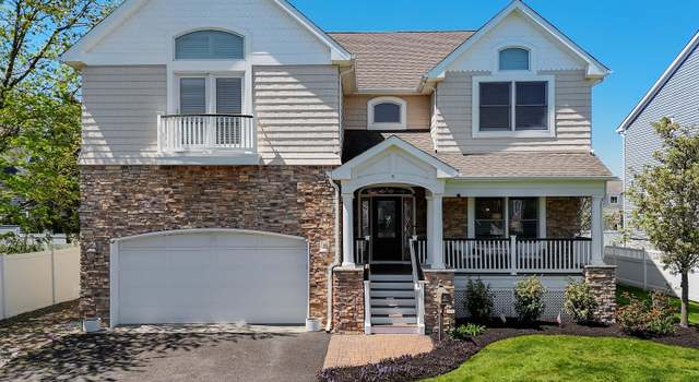 Photo of 4 Sydney Pl, Monmouth Beach, NJ 07750