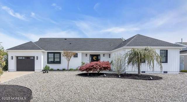 Photo of 49 Edith Ct, Toms River, NJ 08753