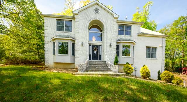 Photo of 315 Emerson Ln, Berkeley Heights, NJ 07922