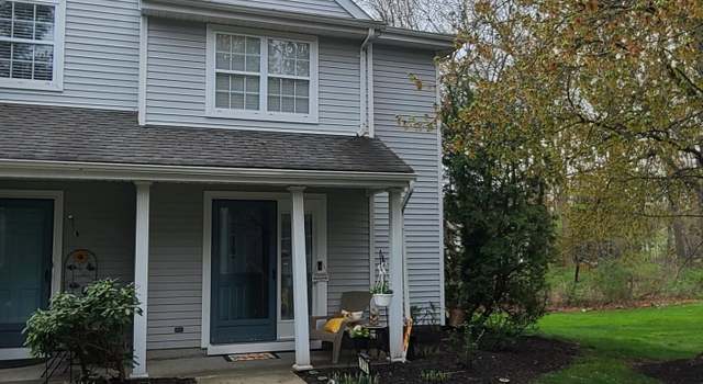 Photo of 312 Towne Dr, Manalapan, NJ 07726