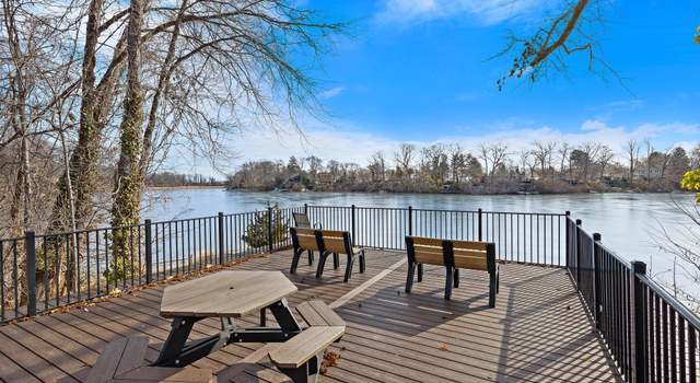 Photo of 3 Auburn Ct, Red Bank, NJ 07701