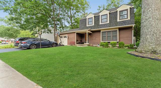 Photo of 643 Weston Dr, Toms River, NJ 08755