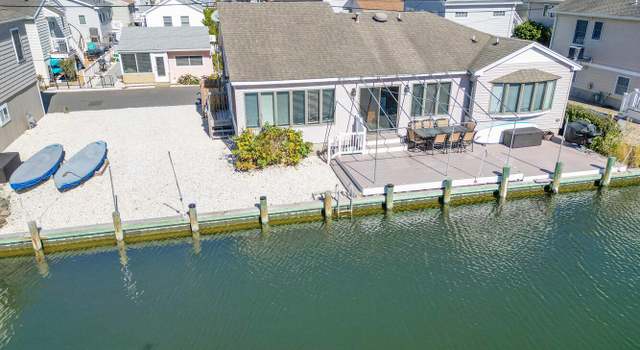 Photo of 215 Gull Ln, Lavallette, NJ 08735