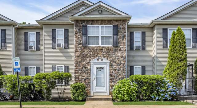 Photo of 106 Aspen Ct, Lakewood, NJ 08701