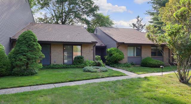 Photo of 33 Claremont Ct, Red Bank, NJ 07701