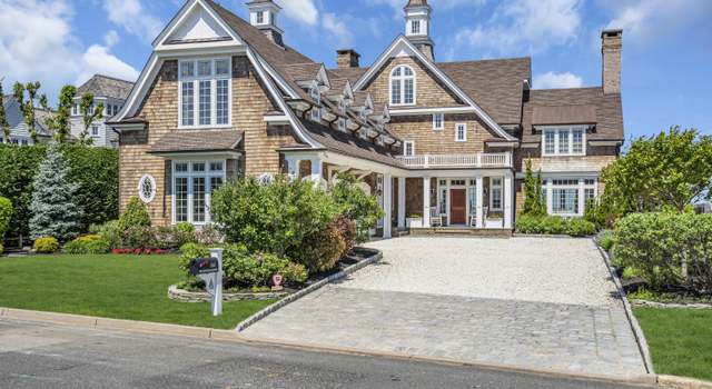 Photo of 313 Dutchmans Point Rd, Mantoloking, NJ 08738