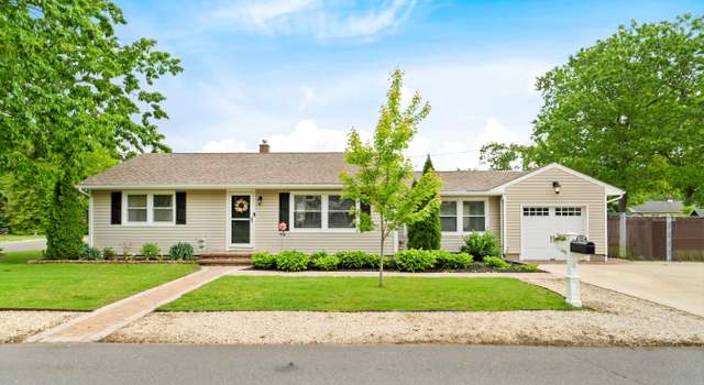 Photo of 400 Linden Ave, Pine Beach, NJ 08741
