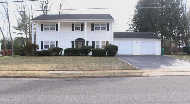 Photo of 11 N Westfield Rd, Howell, NJ 07731