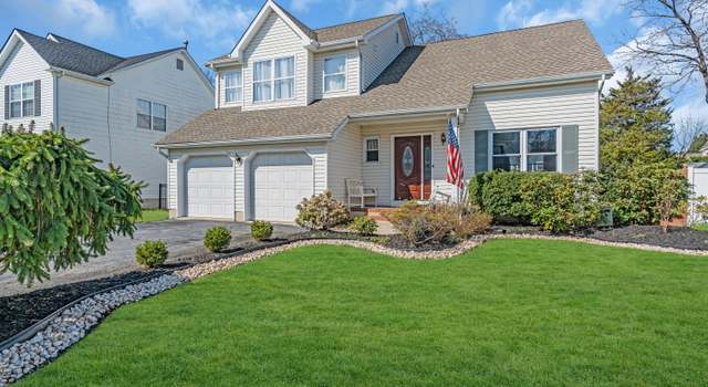 Photo of 16 Higgins Ct, Howell, NJ 07731