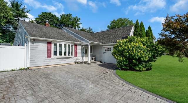 Photo of 308 Ashford Rd, Toms River, NJ 08755