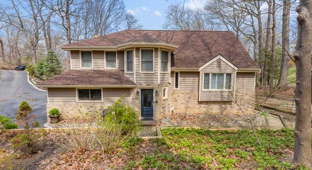 Photo of 27 Bayview Ter, Highlands, NJ 07732