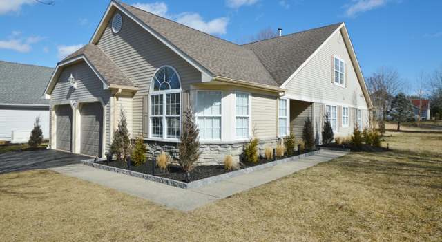 Photo of 2375 Torrington Dr, Toms River, NJ 08755