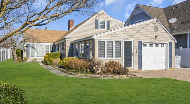 Photo of 31 Dickman Dr, Lavallette, NJ 08735