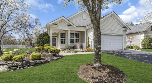 Photo of 1 Breton Ln, Manalapan, NJ 07726