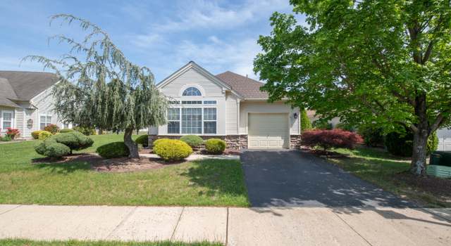Photo of 27 Arcadia Dr, Manchester, NJ 08759