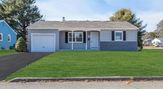 Photo of 41 Stanford Dr, Toms River, NJ 08757