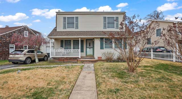 Photo of 1648 Riverview Ter, West Belmar, NJ 07719