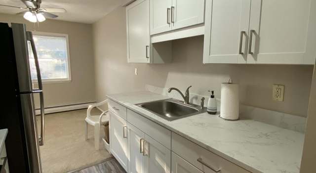 Photo of 10 E Windsor Ter, Freehold, NJ 07728