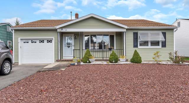 Photo of 25 Jericho Rd, Toms River, NJ 08757