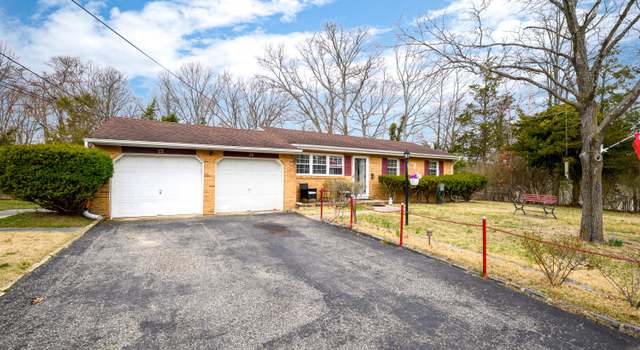 Photo of 22 Dawn Cypress Ln, Jackson, NJ 08527