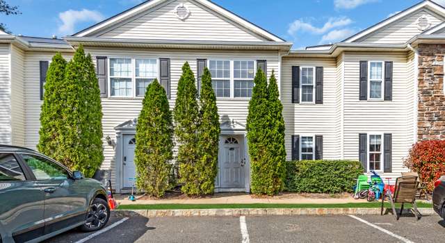 Photo of 5 Aspen Ct, Lakewood, NJ 08701