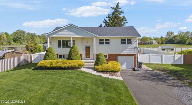 Photo of 34 Kipling Way, Manalapan, NJ 07726