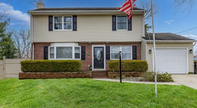 Photo of 21 Pine Fork Dr, Toms River, NJ 08755