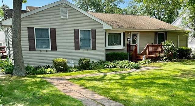 Photo of 633 Thoroughfare Rd, Brick, NJ 08724