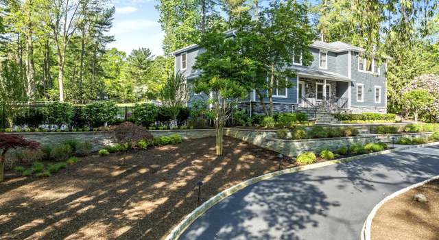Photo of 111 Willow Grove Dr, Lincroft, NJ 07738