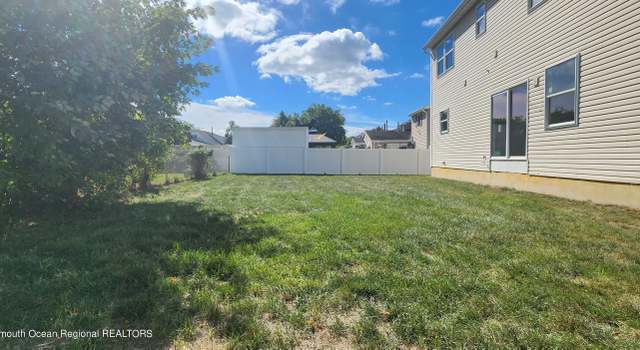 Photo of 3 Cedar Ave, Hazlet, NJ 07730