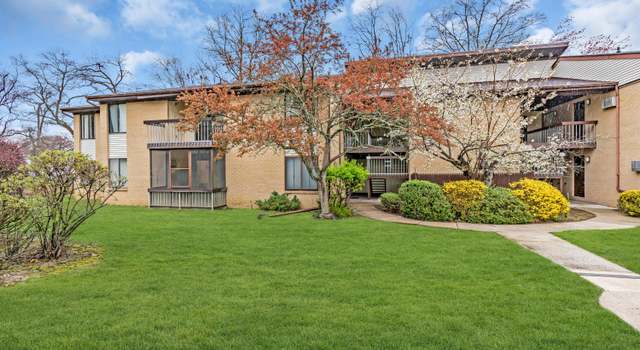 Photo of 54 Amberly Dr Unit F, Manalapan, NJ 07726