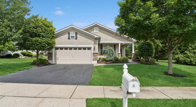 Photo of 6 Day Star Rd, Manalapan, NJ 07726