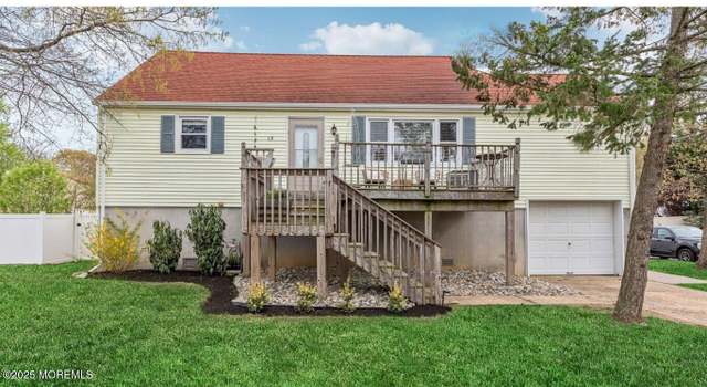 Photo of 15 Illinois Ave, Port Monmouth, NJ 07758