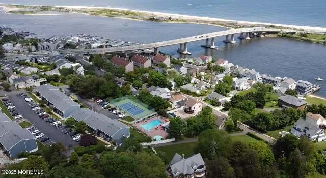 Photo of J4 Twinlights Ct, Highlands, NJ 07732