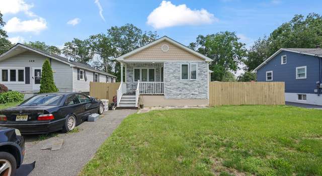 Photo of 131 W 3rd St, Howell, NJ 07731