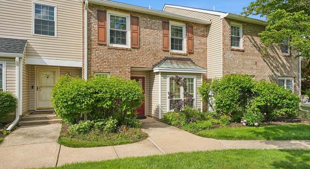Photo of 288 Harvard Pl, Morganville, NJ 07751